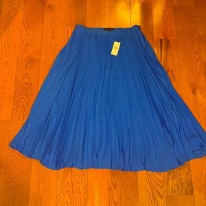 Royal blue pleated midi skirt (8)